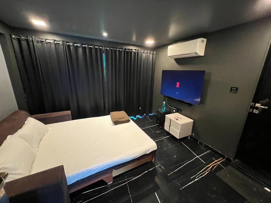 Stayhaven Starmount 4Bhk & Pool Βομβάη Εξωτερικό φωτογραφία
